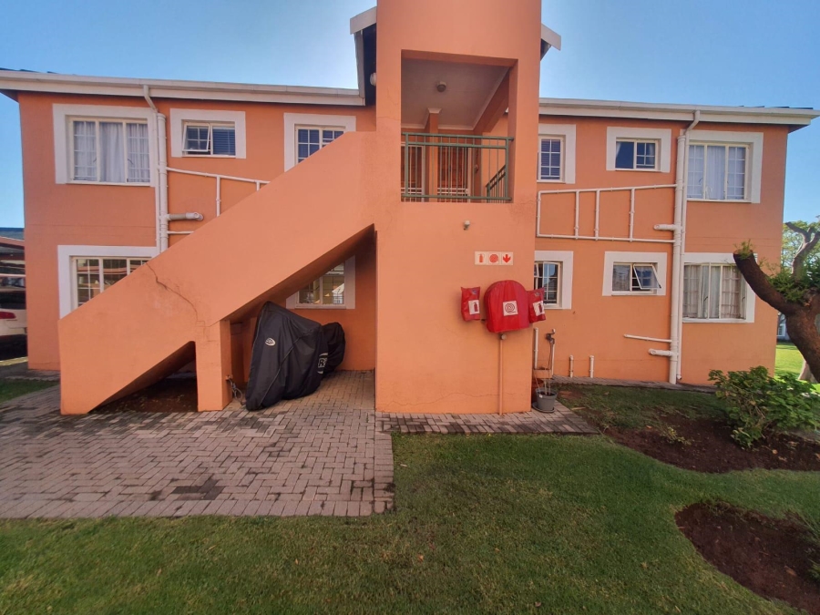 2 Bedroom Property for Sale in Meyersdal Gauteng