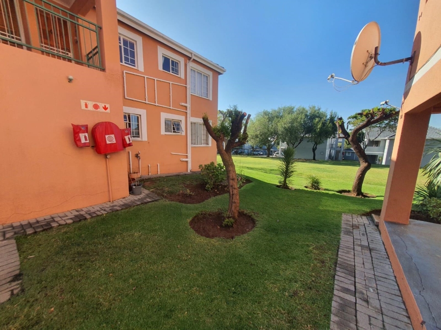2 Bedroom Property for Sale in Meyersdal Gauteng