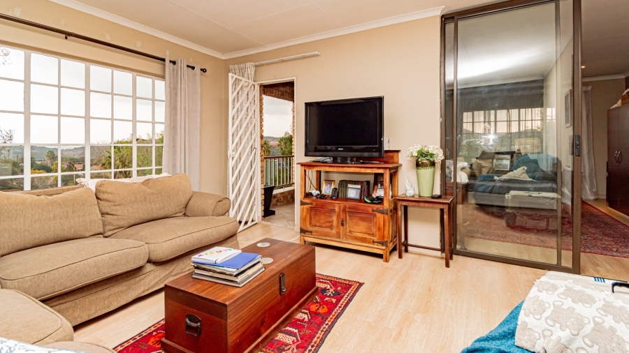 3 Bedroom Property for Sale in Glenvista Gauteng