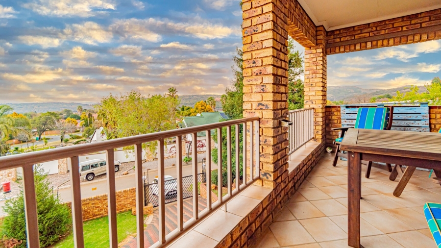 3 Bedroom Property for Sale in Glenvista Gauteng