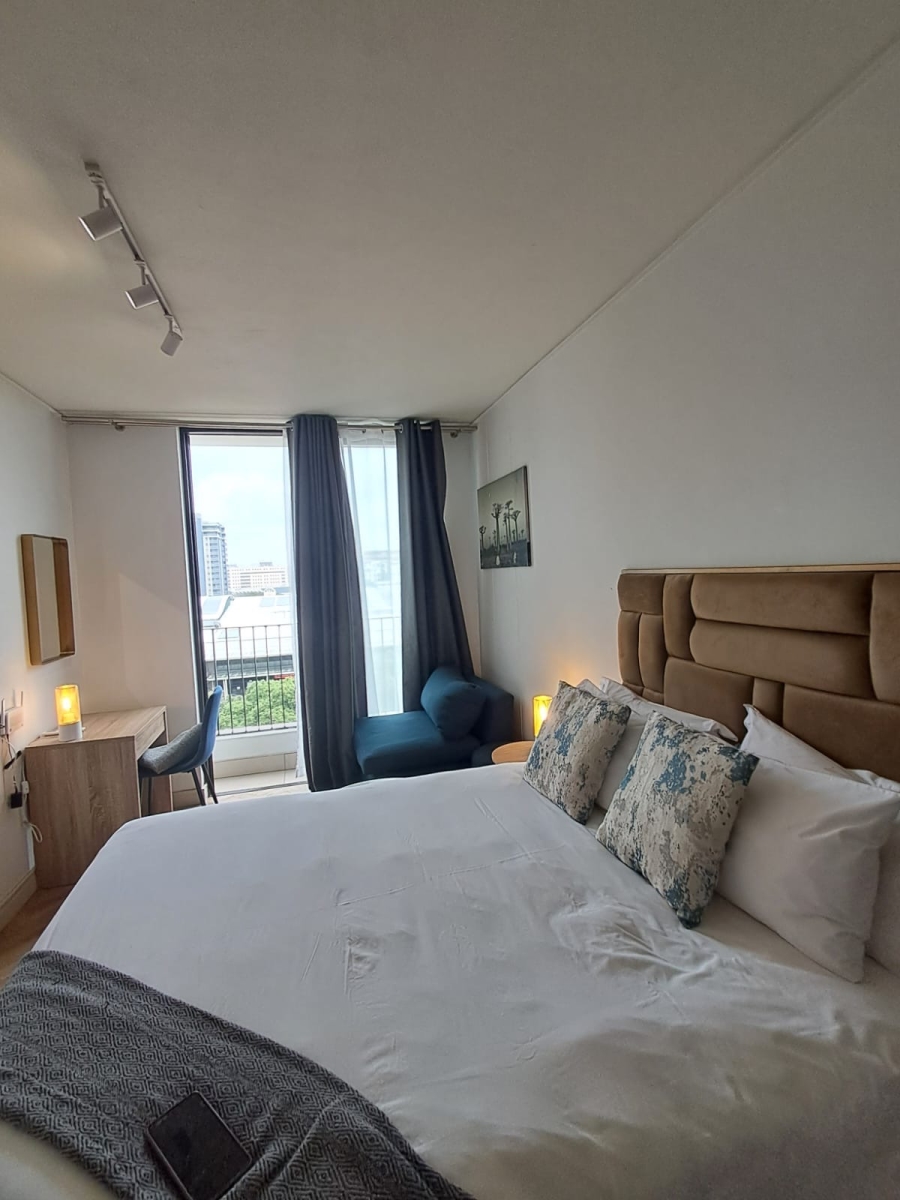 To Let 1 Bedroom Property for Rent in Rosebank Gauteng