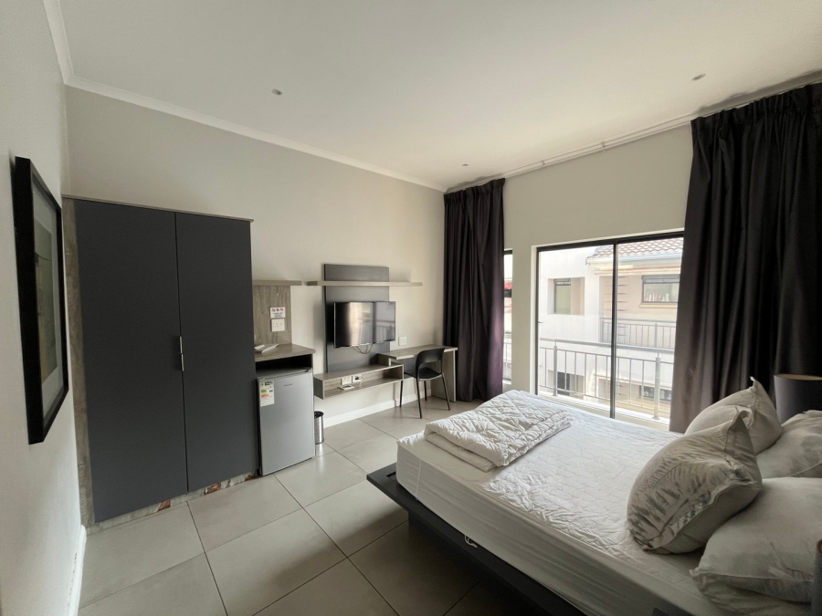To Let 2 Bedroom Property for Rent in Morningside Gauteng