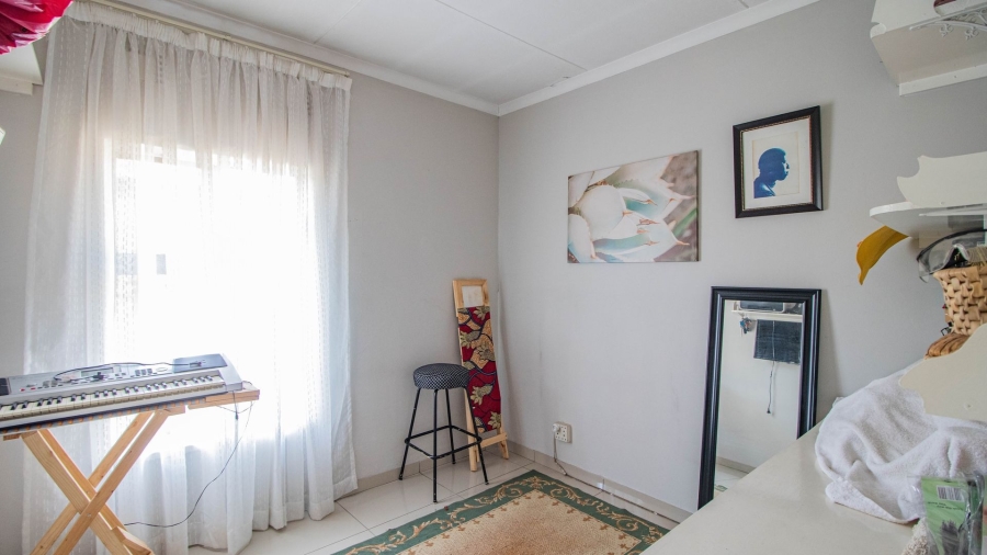 6 Bedroom Property for Sale in Northmead Gauteng
