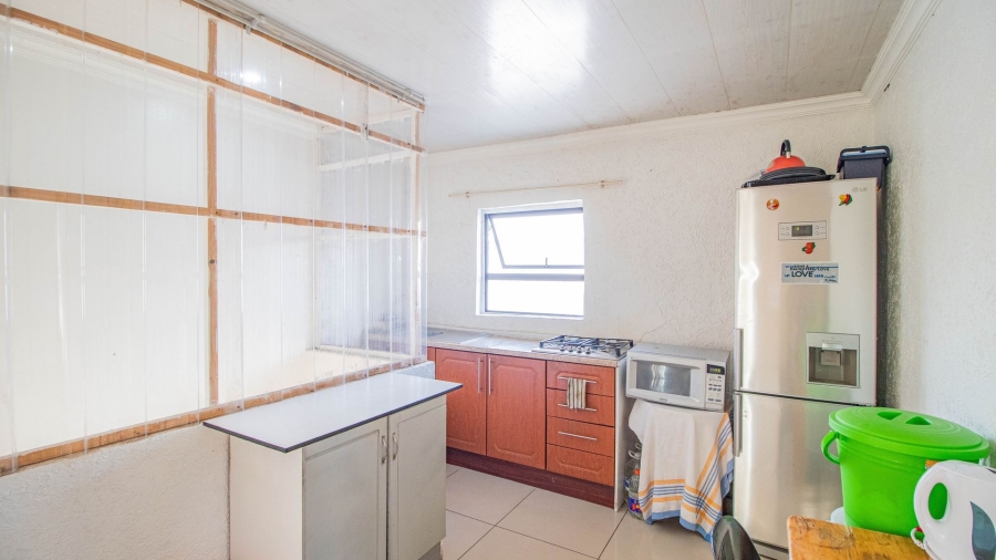 6 Bedroom Property for Sale in Northmead Gauteng