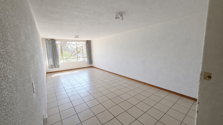 2 Bedroom Property for Sale in Queenswood Gauteng