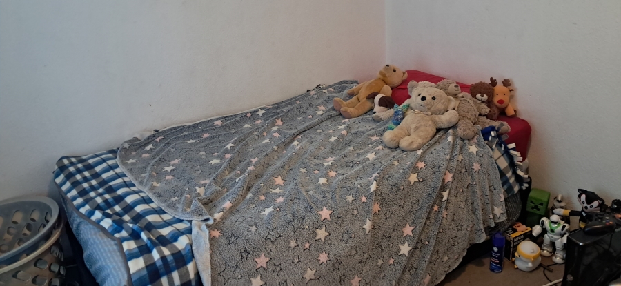 To Let 2 Bedroom Property for Rent in Wilro Park Gauteng