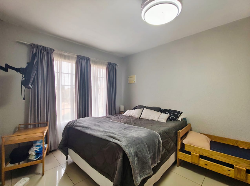 3 Bedroom Property for Sale in South Crest Gauteng