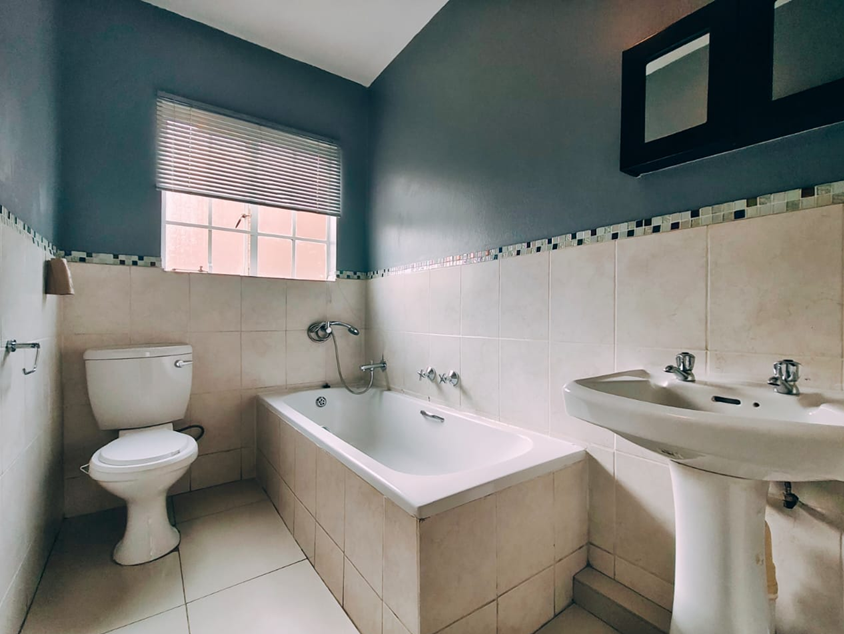 3 Bedroom Property for Sale in South Crest Gauteng