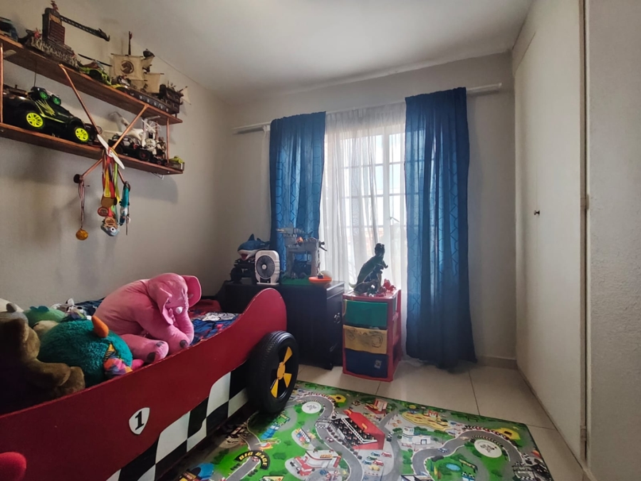 3 Bedroom Property for Sale in South Crest Gauteng