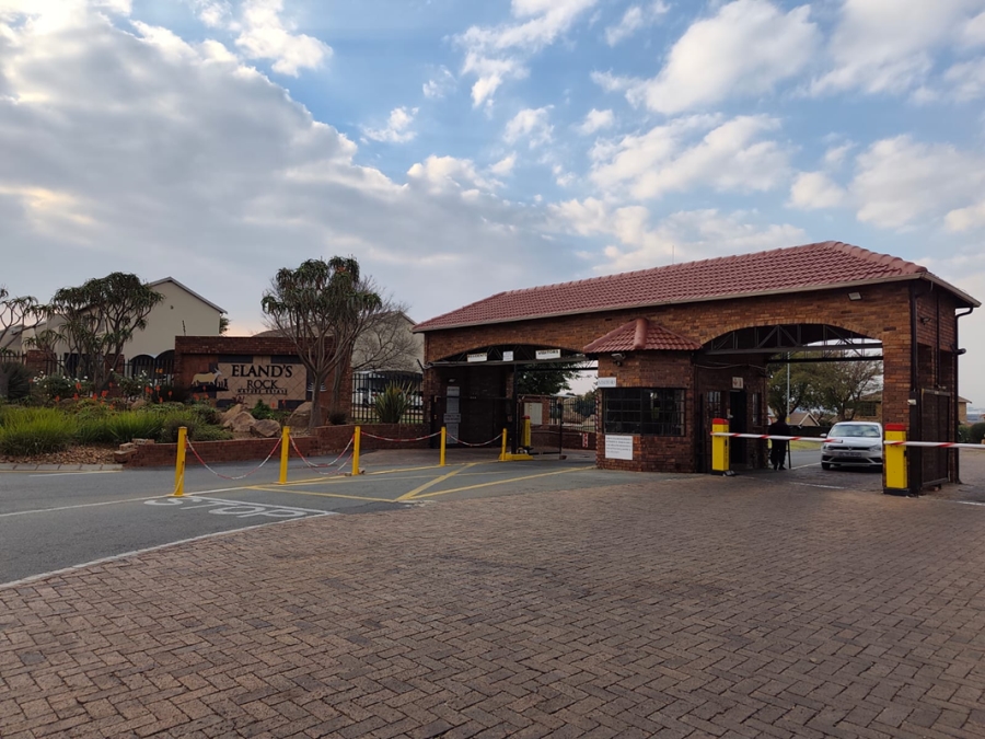 3 Bedroom Property for Sale in South Crest Gauteng