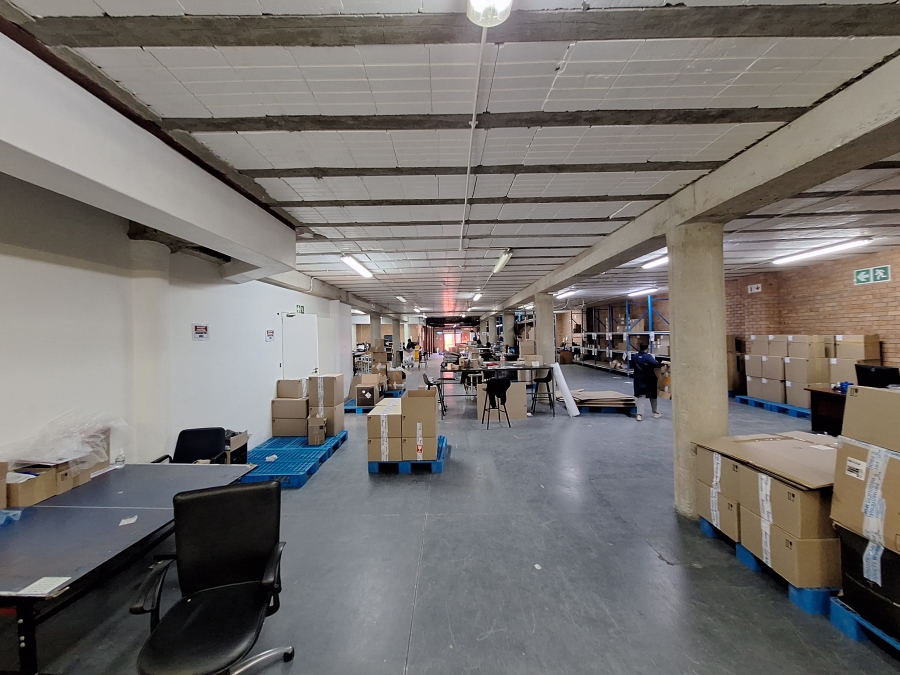 To Let Commercial Property for Rent in North Riding Gauteng