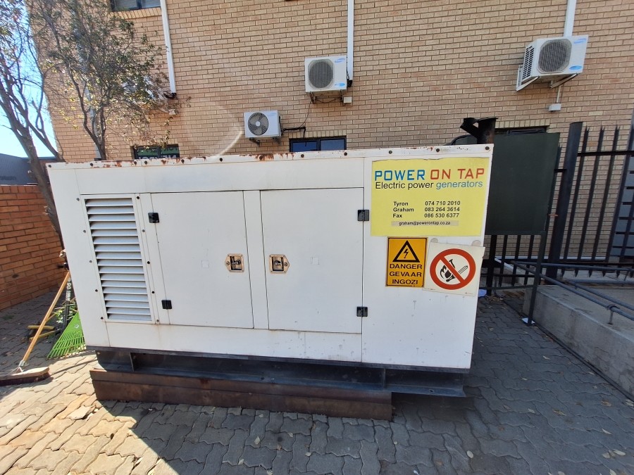 To Let Commercial Property for Rent in North Riding Gauteng
