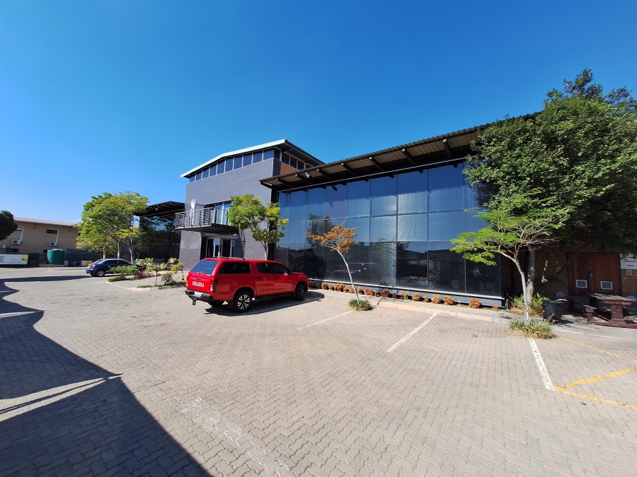 To Let Commercial Property for Rent in North Riding Gauteng
