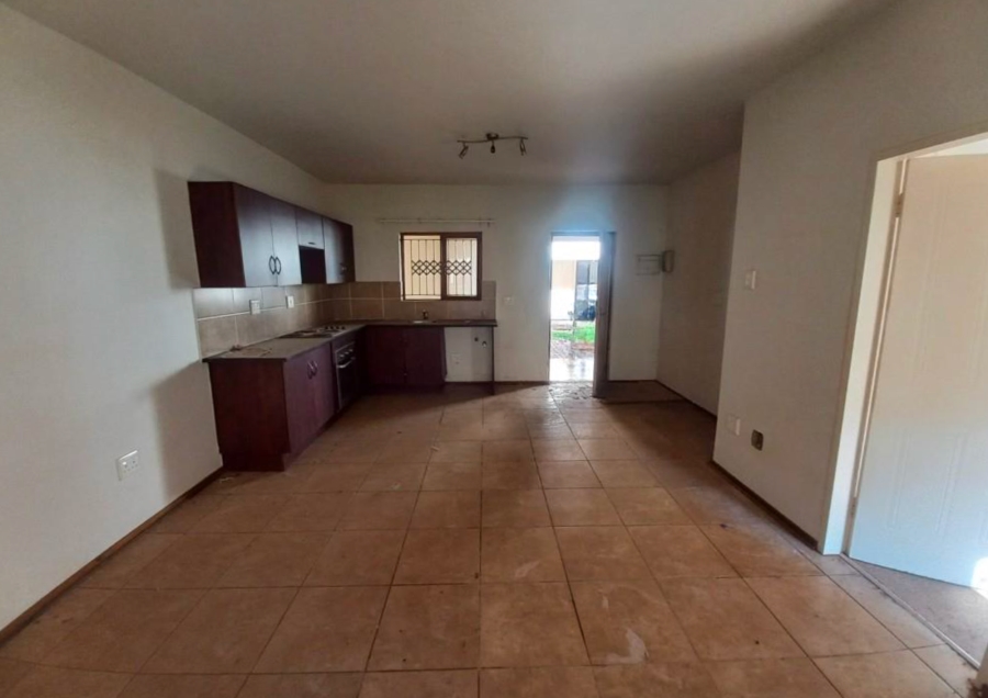 1 Bedroom Property for Sale in Hesteapark Gauteng