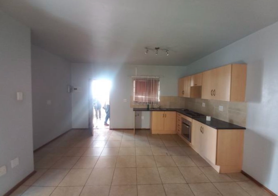 1 Bedroom Property for Sale in Hesteapark Gauteng