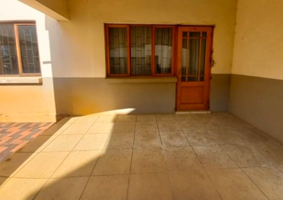 1 Bedroom Property for Sale in Hesteapark Gauteng