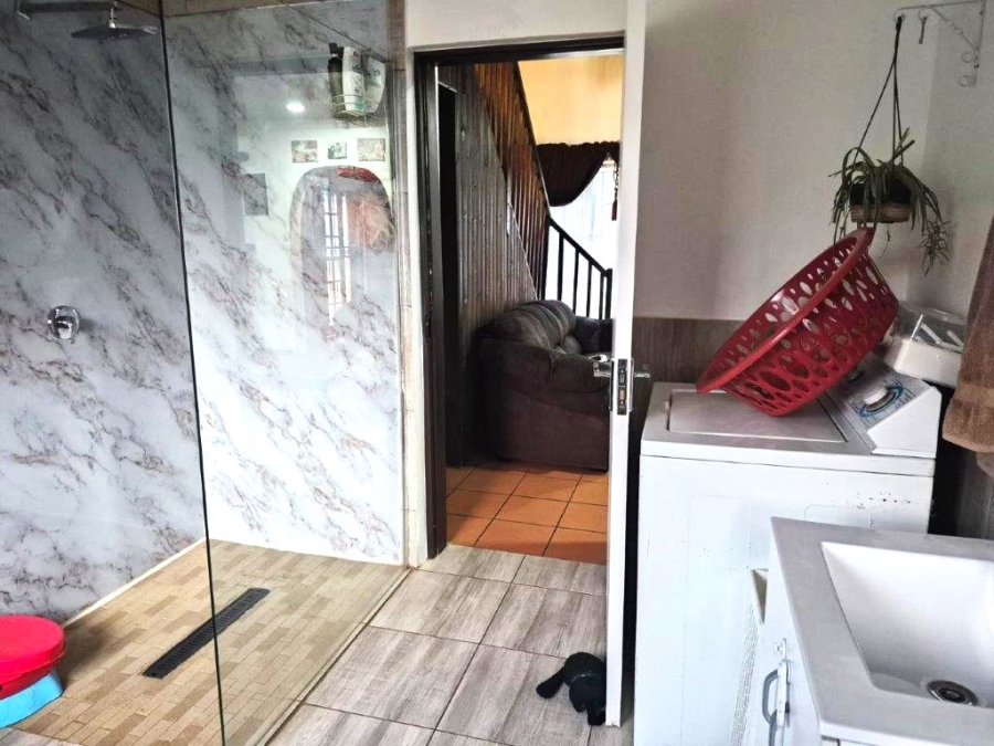 3 Bedroom Property for Sale in Chantelle Gauteng
