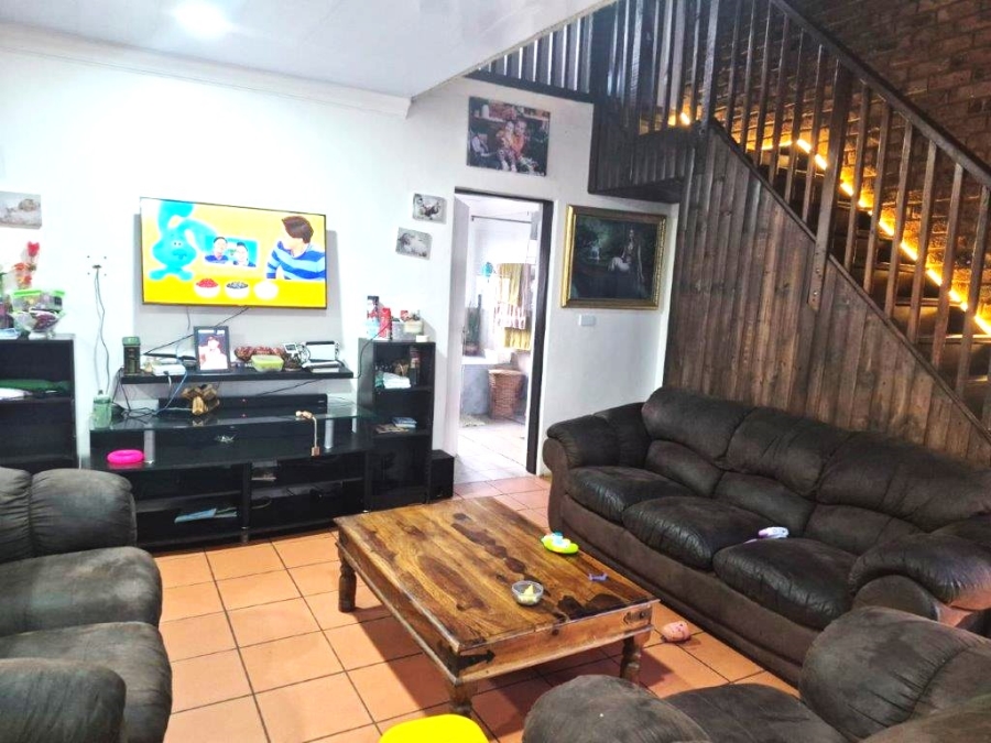 3 Bedroom Property for Sale in Chantelle Gauteng