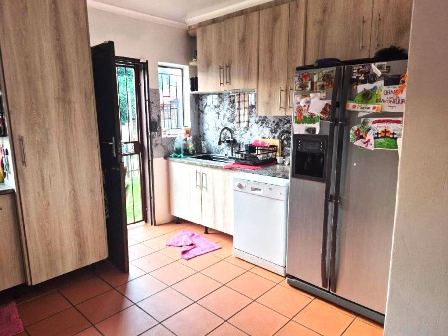 3 Bedroom Property for Sale in Chantelle Gauteng