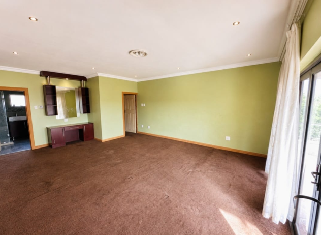 5 Bedroom Property for Sale in Celtisdal Gauteng