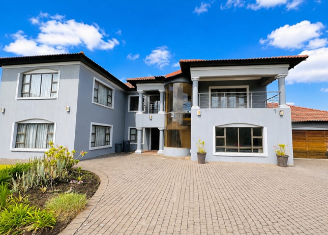 5 Bedroom Property for Sale in Celtisdal Gauteng