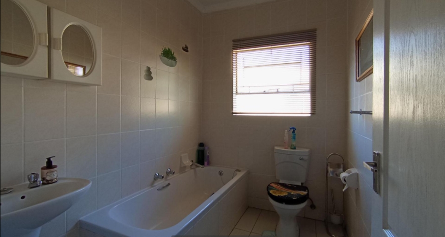 3 Bedroom Property for Sale in Celtisdal Gauteng