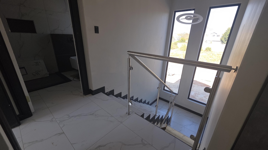 3 Bedroom Property for Sale in Raslouw Gauteng