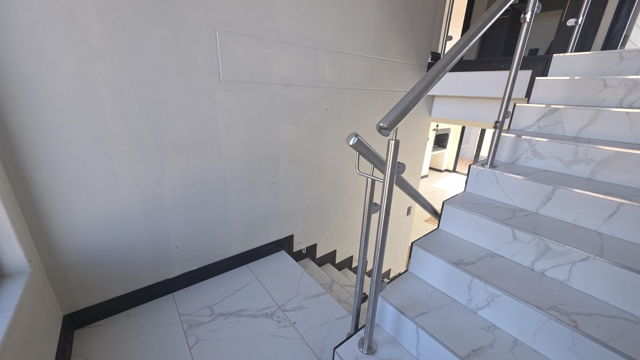 3 Bedroom Property for Sale in Raslouw Gauteng