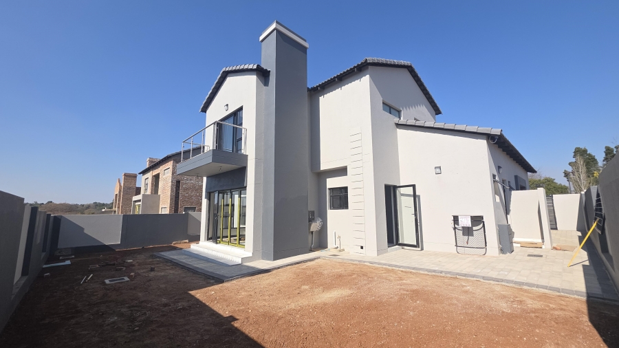 3 Bedroom Property for Sale in Raslouw Gauteng