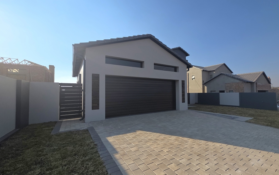 3 Bedroom Property for Sale in Raslouw Gauteng