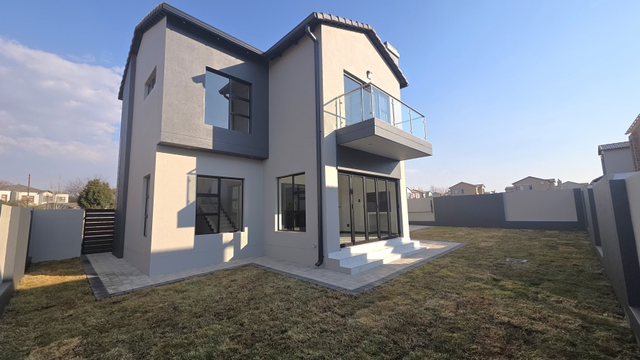 3 Bedroom Property for Sale in Raslouw Gauteng