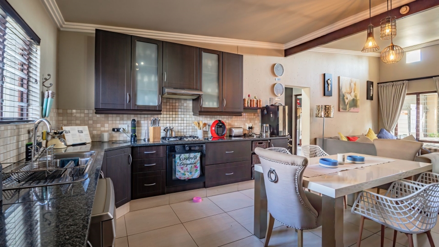 3 Bedroom Property for Sale in Brentwood Gauteng