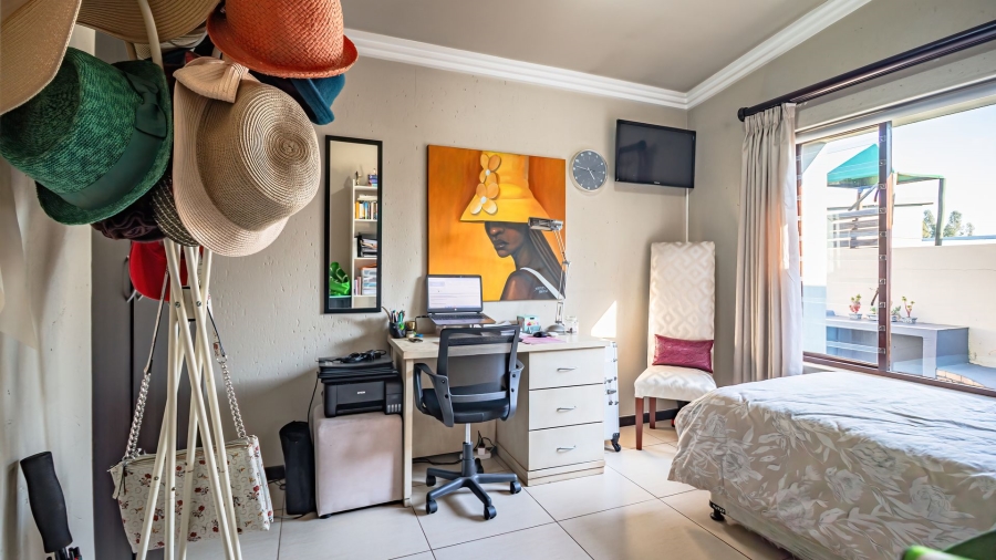 3 Bedroom Property for Sale in Brentwood Gauteng