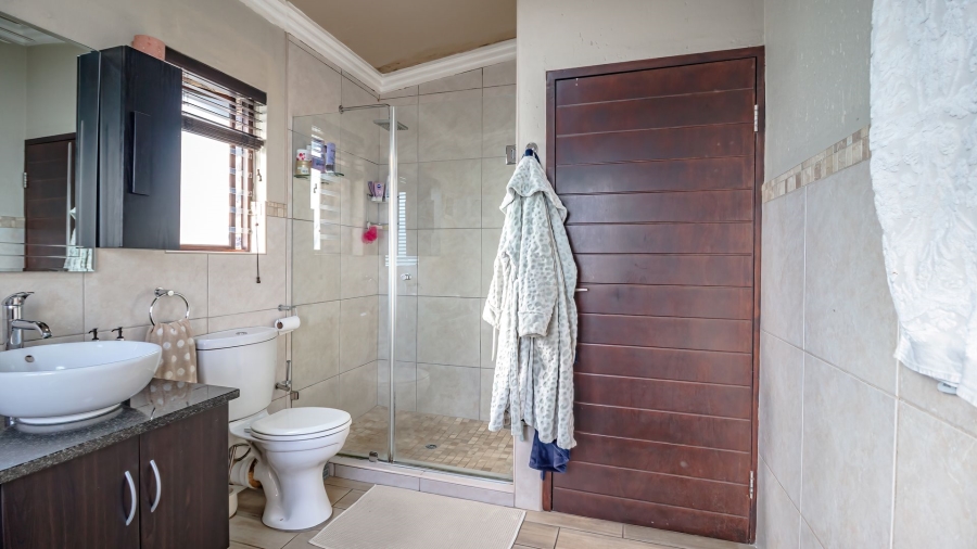 3 Bedroom Property for Sale in Brentwood Gauteng