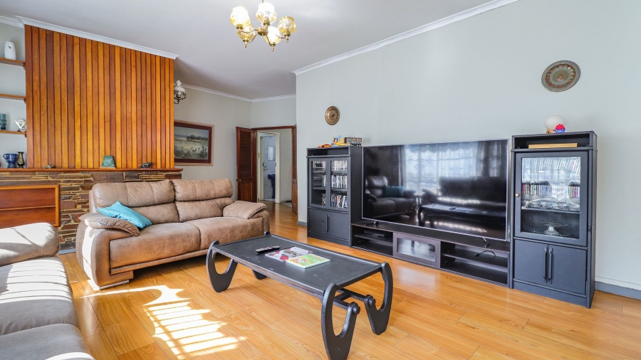 3 Bedroom Property for Sale in Rembrandt Park Gauteng