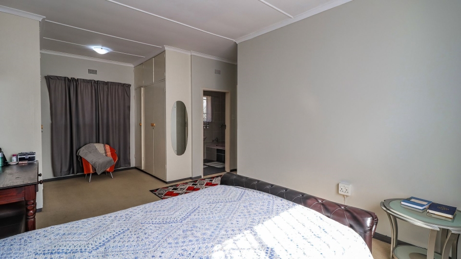 3 Bedroom Property for Sale in Rembrandt Park Gauteng
