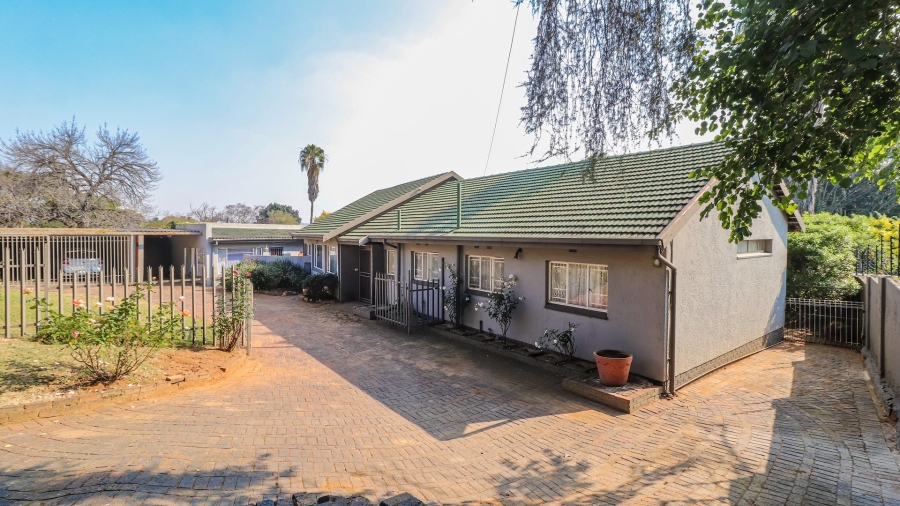 3 Bedroom Property for Sale in Rembrandt Park Gauteng