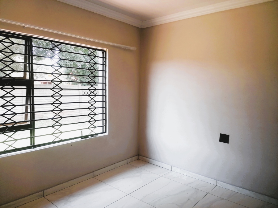 2 Bedroom Property for Sale in Henley on Klip Gauteng