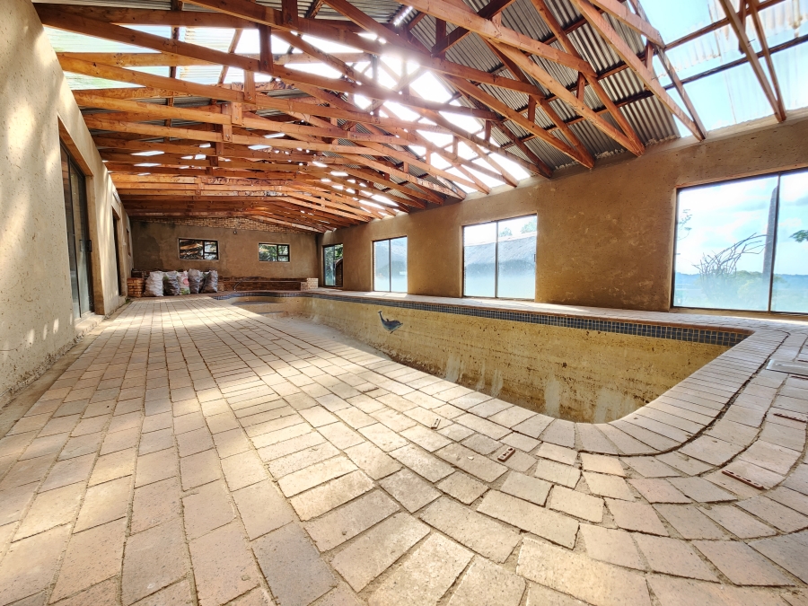 5 Bedroom Property for Sale in Equestria Gauteng