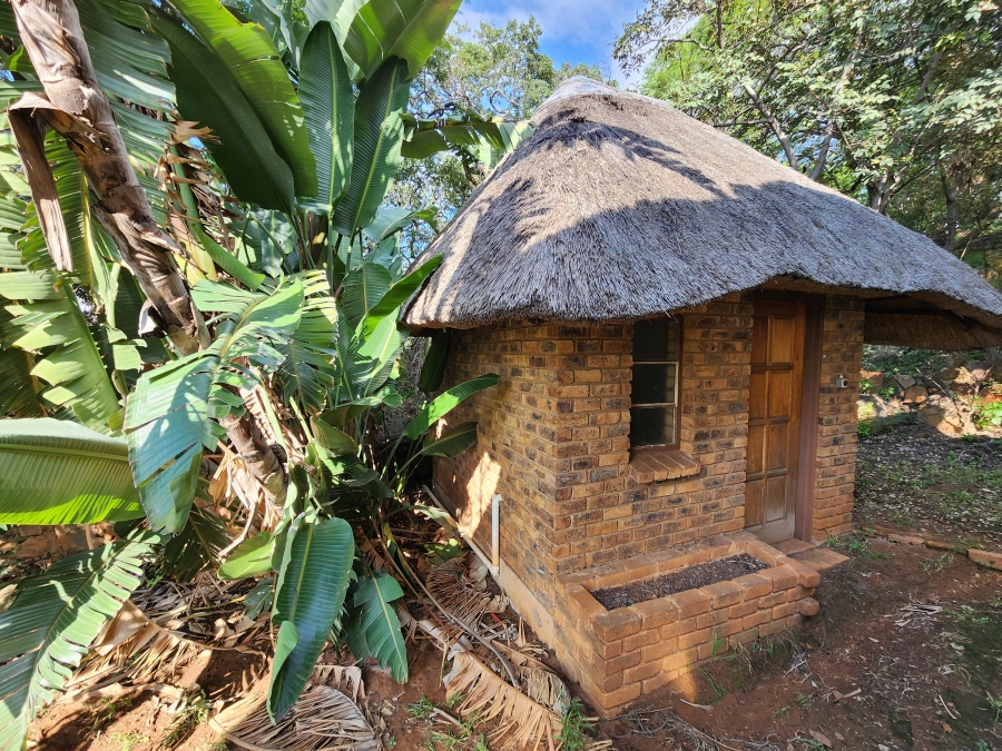 5 Bedroom Property for Sale in Equestria Gauteng