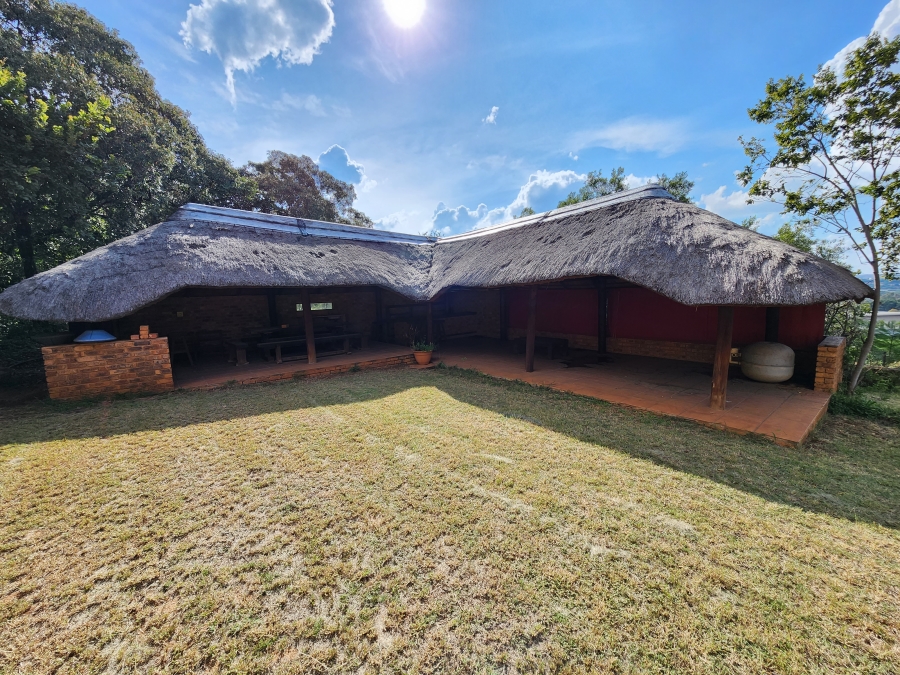 5 Bedroom Property for Sale in Equestria Gauteng