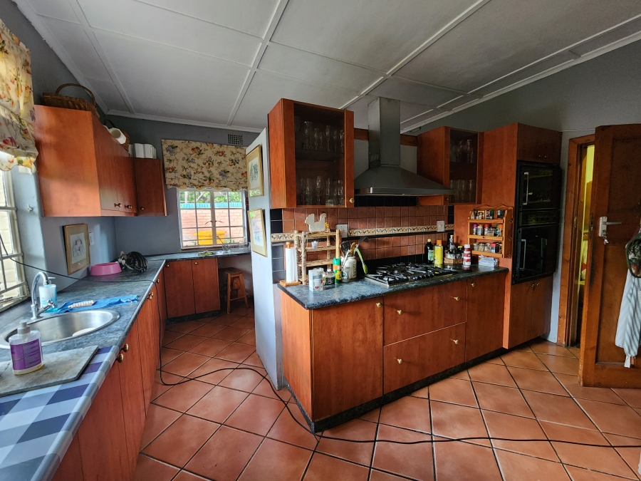 5 Bedroom Property for Sale in Equestria Gauteng