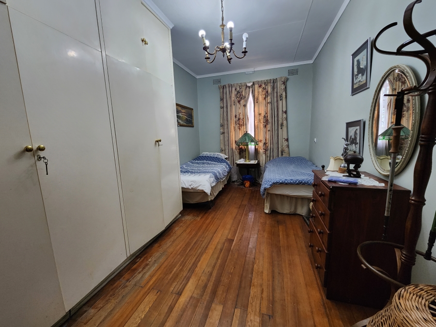5 Bedroom Property for Sale in Equestria Gauteng