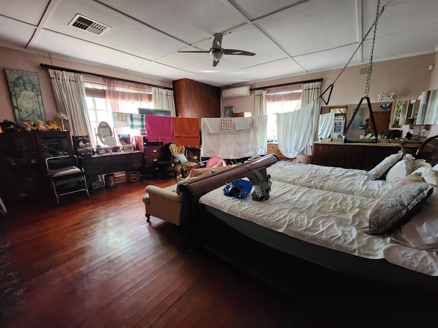 5 Bedroom Property for Sale in Equestria Gauteng
