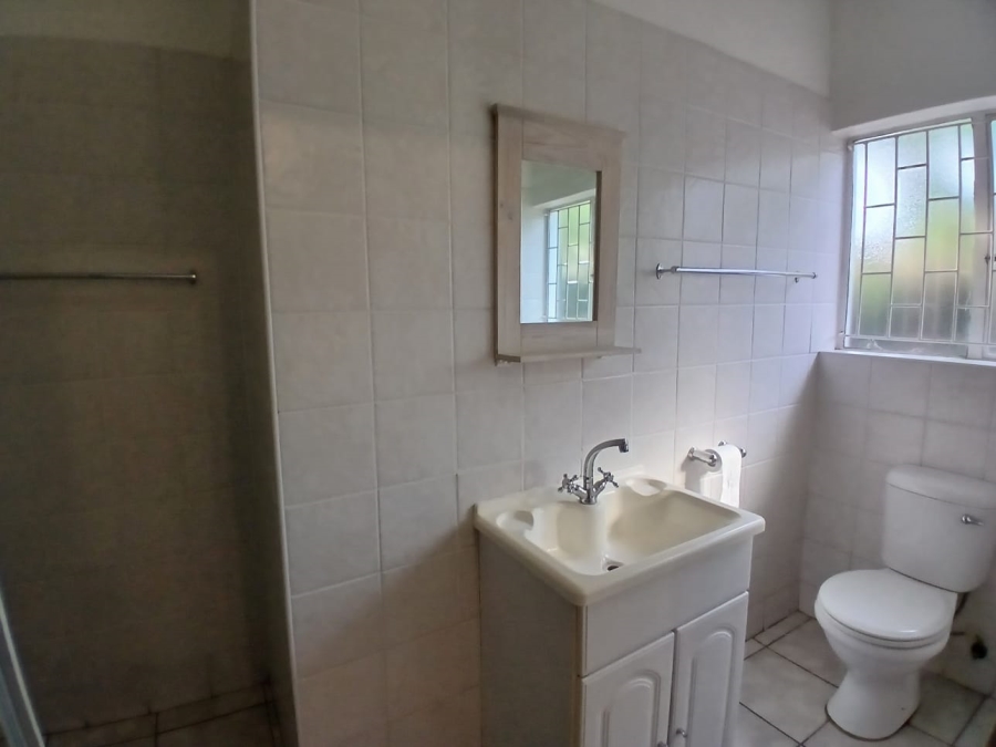 To Let 2 Bedroom Property for Rent in Waterkloof Gauteng