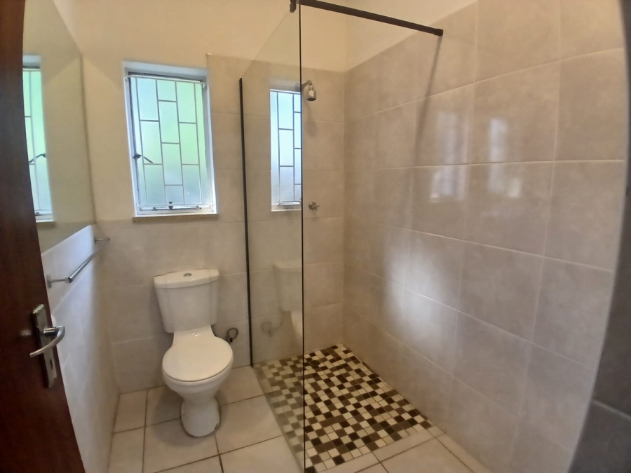 To Let 2 Bedroom Property for Rent in Waterkloof Gauteng
