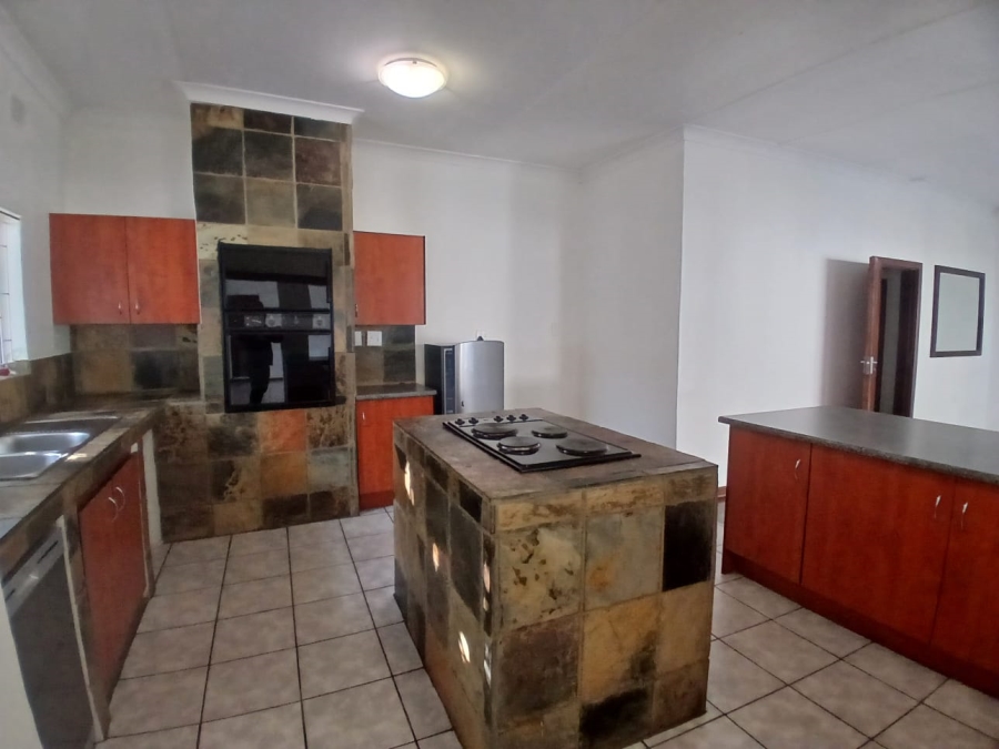 To Let 2 Bedroom Property for Rent in Waterkloof Gauteng