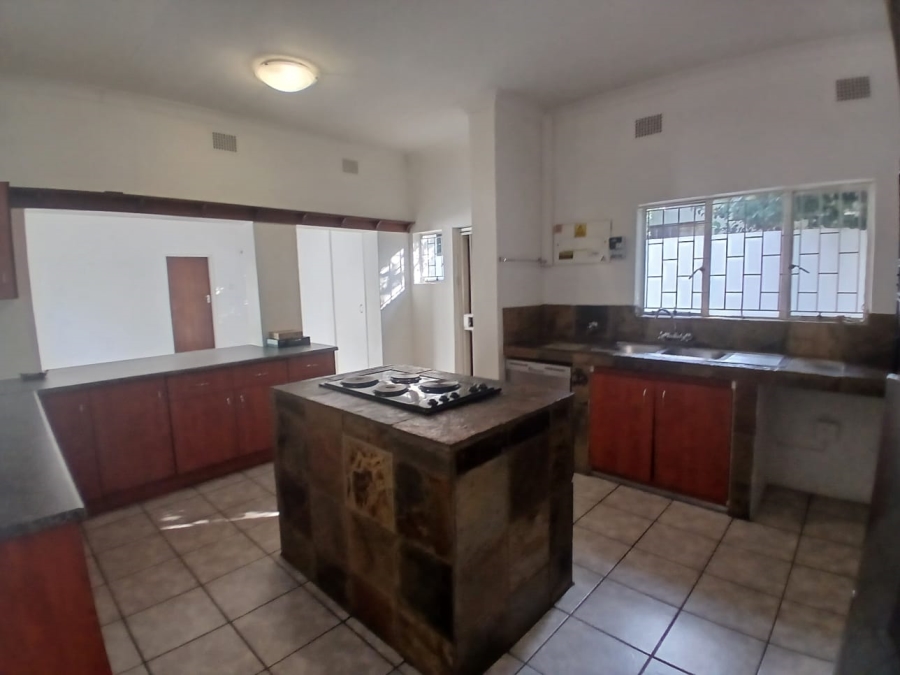To Let 2 Bedroom Property for Rent in Waterkloof Gauteng