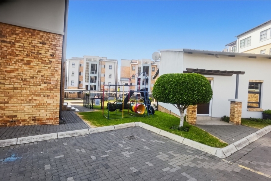 2 Bedroom Property for Sale in Sunninghill Gauteng