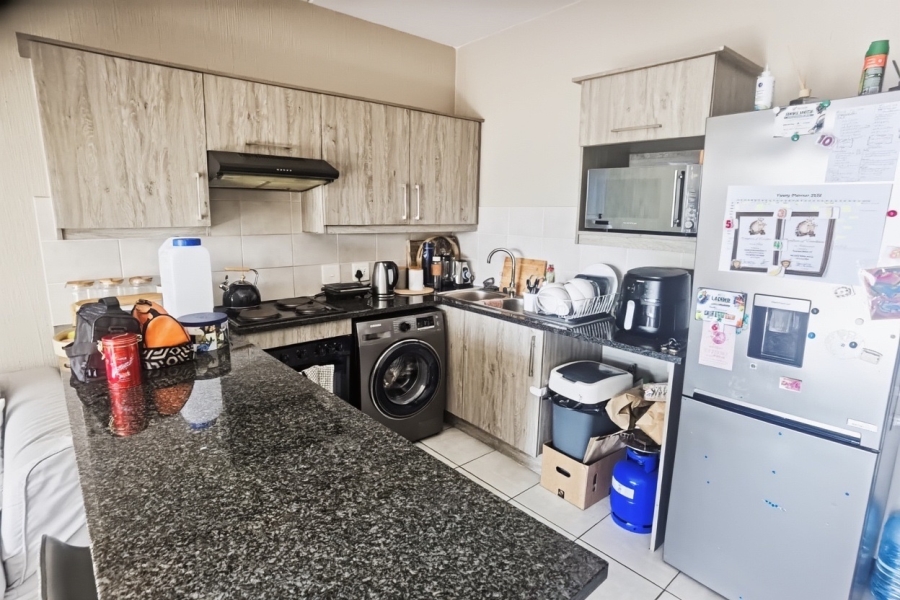 2 Bedroom Property for Sale in Sunninghill Gauteng